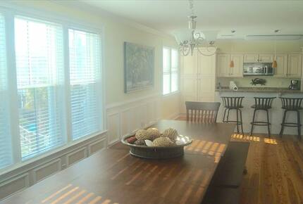 Isle of Palms Beach House - Isle of Palms, South Carolina