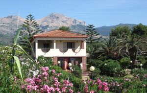 Villa Fragale - Lascari - 9km from Cefalu in Sicily, Italy