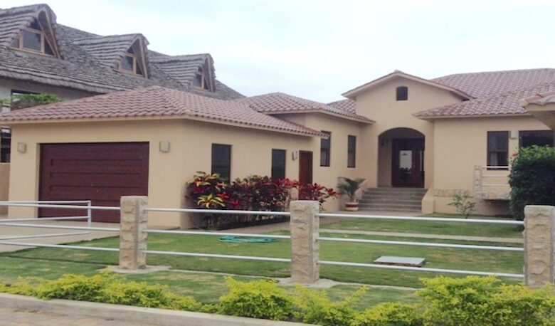 Paradise Point Montanita - Manglaralto, Ecuador