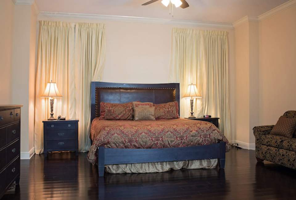 French Quarter Apartment - New Orleans, Louisiana