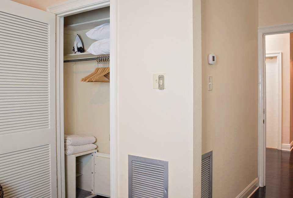 French Quarter Apartment - New Orleans, Louisiana