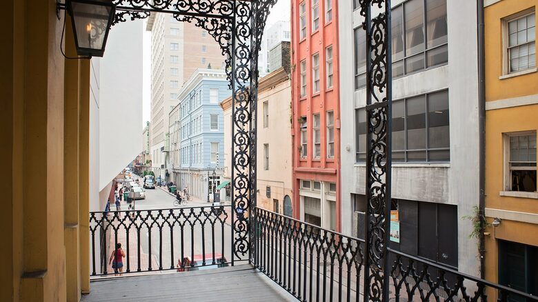 French Quarter Apartment - New Orleans, Louisiana