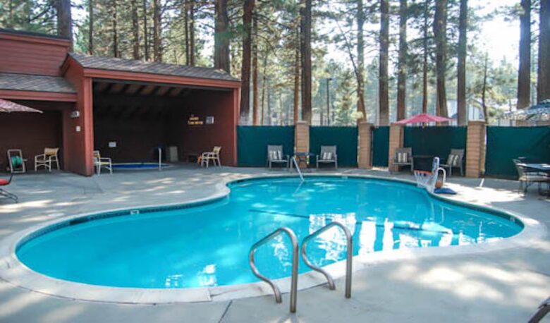 Winterset Mountain Escape- World Class Skiing and Fishing - Mammoth Lakes, California