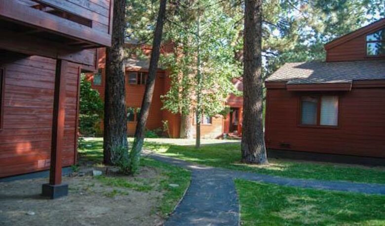 Winterset Mountain Escape- World Class Skiing and Fishing - Mammoth Lakes, California