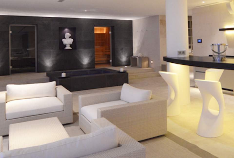 Villa Oasis (R) - Sotogrande, Spain