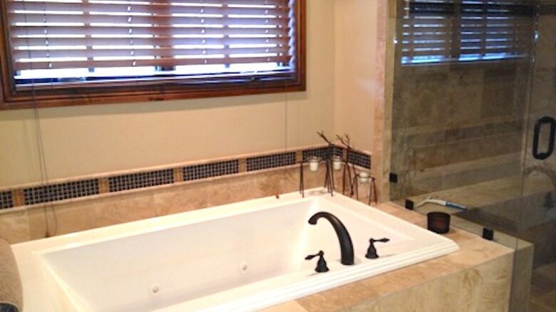 Incredible Deer Valley Ski Area and Lake View - Park City, Utah