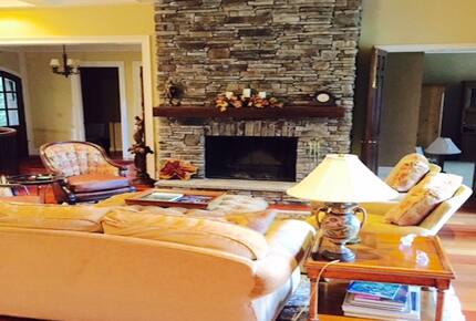 Walnut Cove Townhome - Arden, North Carolina