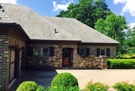 Walnut Cove Townhome - Arden, North Carolina