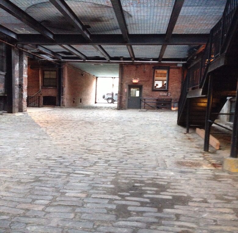 Waterfront Manhattan Skyline View Luxury Penthouse - Brooklyn - New York City, New York