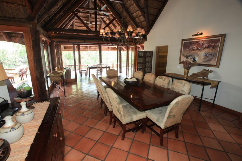 Tsheshepe Safari Lodge - Welgevonden Game Reserve, South Africa