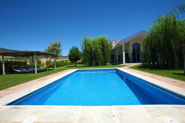 Rural Andalucian Chic ... at its Best ! - Ronda, Spain