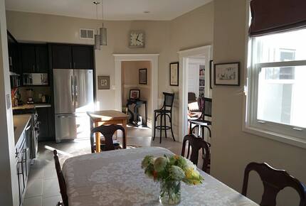 Sophisticated Victorian Flat Between Castro & Mission Dolores - San Francisco, California