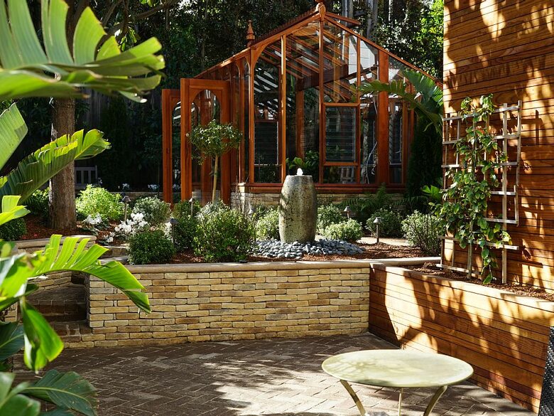 Sophisticated Victorian Flat Between Castro & Mission Dolores - San Francisco, California