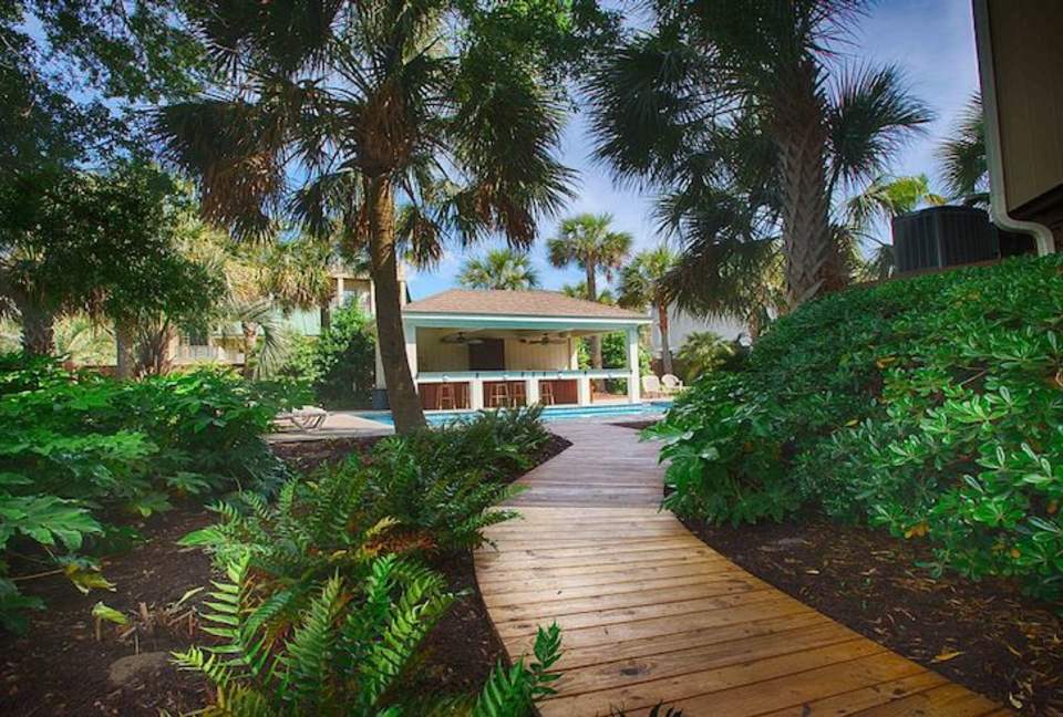 Luxury Beach House, Ocean Views, Private Pool/Cabana - Isle of Palms, South Carolina