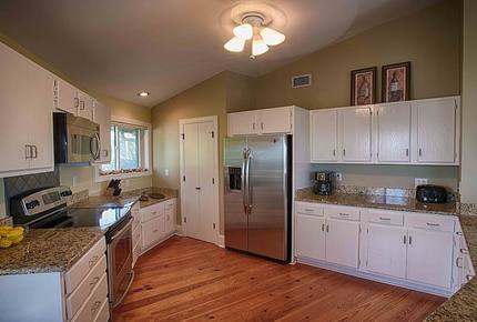 Luxury Beach House, Ocean Views, Private Pool/Cabana - Isle of Palms, South Carolina