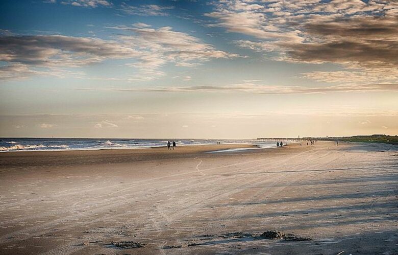 Luxury Beach House, Ocean Views, Private Pool/Cabana - Isle of Palms, South Carolina