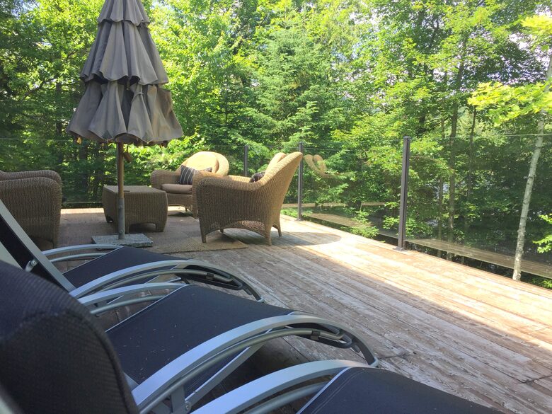 Lakefront Designer Home - St-Donat, Canada