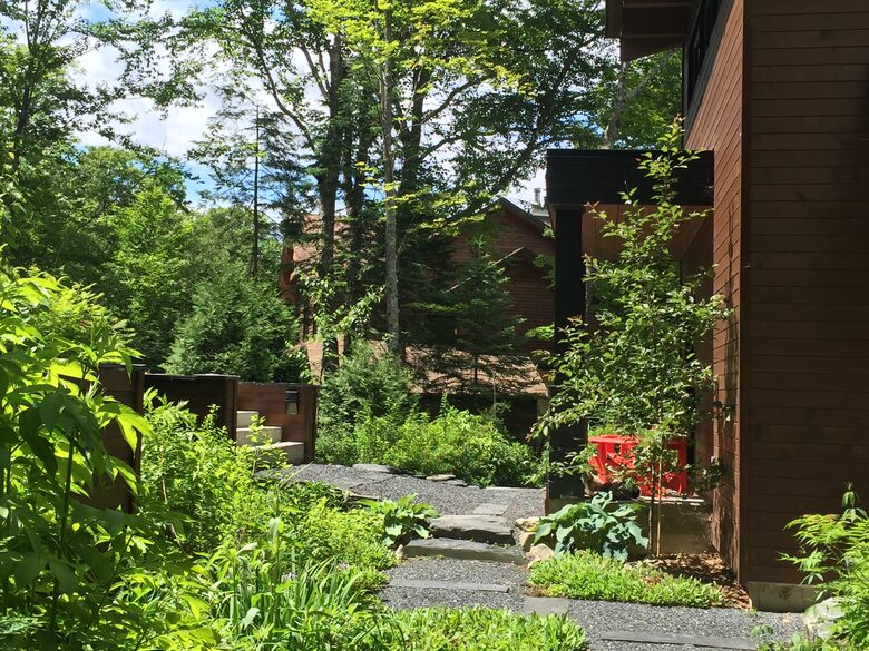 Lakefront Designer Home - St-Donat, Canada