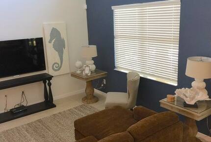 Watersong Resort Home Near Disney and Providence Golf Club - Davenport, Florida