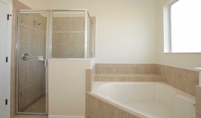 Watersong Resort Home Near Disney and Providence Golf Club - Davenport, Florida