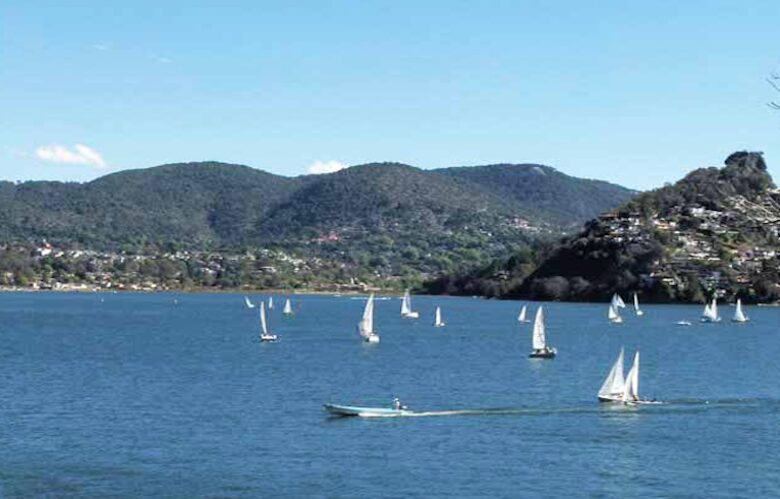Villa Ganesh - Valle de Bravo, Mexico