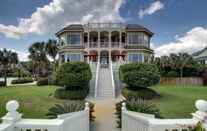 Isle of Palms Luxury Oceanfront Home - Isle of Palms, South Carolina