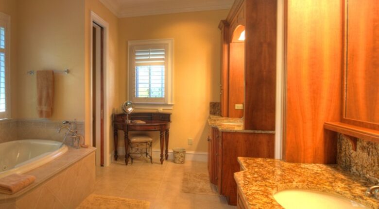 Walnut Cove Townhome - Arden, North Carolina