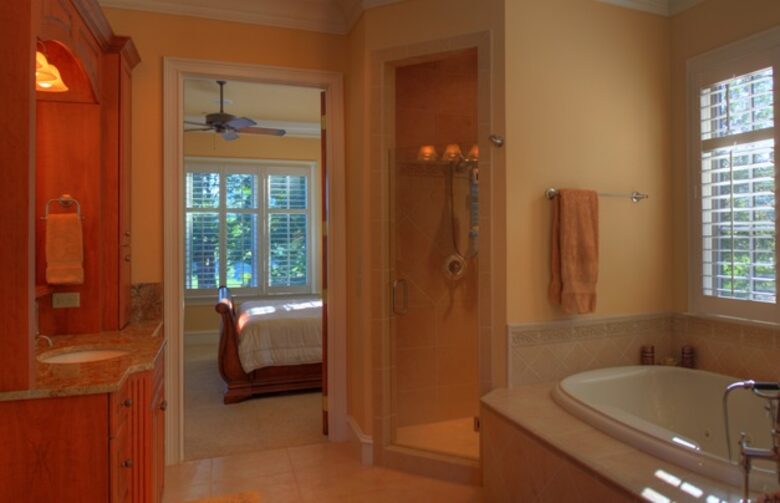 Walnut Cove Townhome - Arden, North Carolina