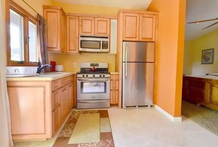 Warm Sands Estate with Lazy River- 4 NIGHT STAY - Palm Springs, California