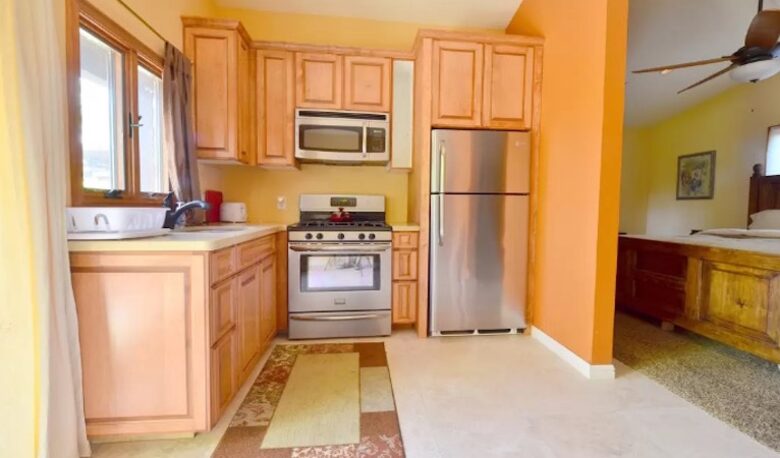 Warm Sands Estate with Lazy River- 4 NIGHT STAY - Palm Springs, California