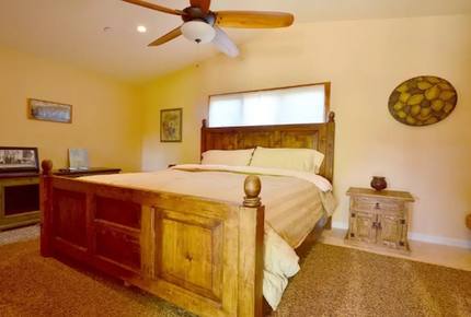 Warm Sands Estate with Lazy River- 4 NIGHT STAY - Palm Springs, California