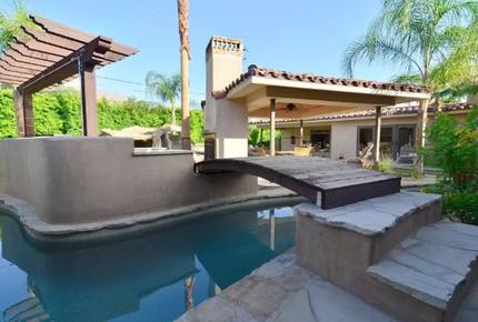 Warm Sands Estate with Lazy River- 4 NIGHT STAY - Palm Springs, California