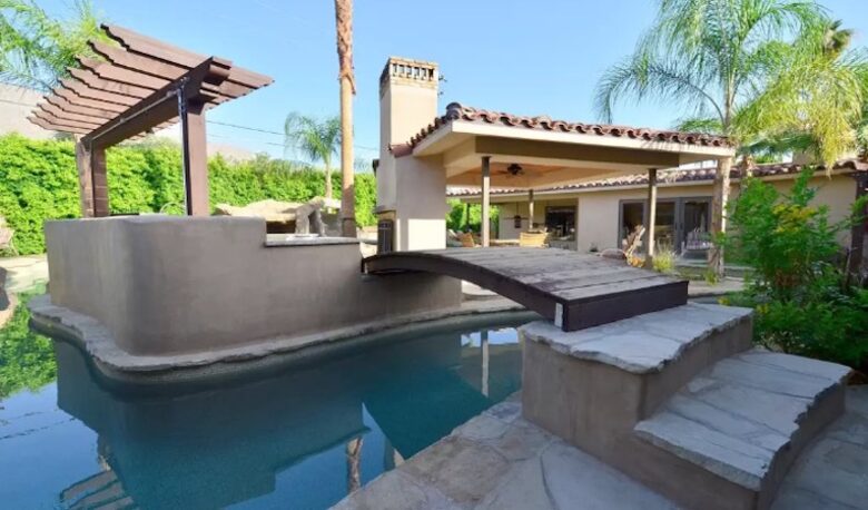 Warm Sands Estate with Lazy River- 4 NIGHT STAY - Palm Springs, California