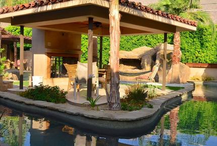 Warm Sands Estate with Lazy River- 4 NIGHT STAY - Palm Springs, California