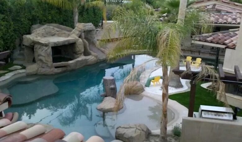 Warm Sands Estate with Lazy River- 4 NIGHT STAY - Palm Springs, California