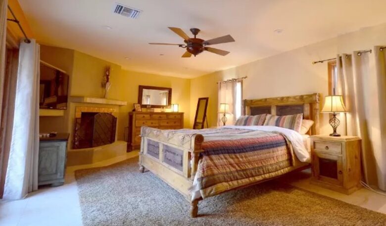 Warm Sands Estate with Lazy River- 4 NIGHT STAY - Palm Springs, California