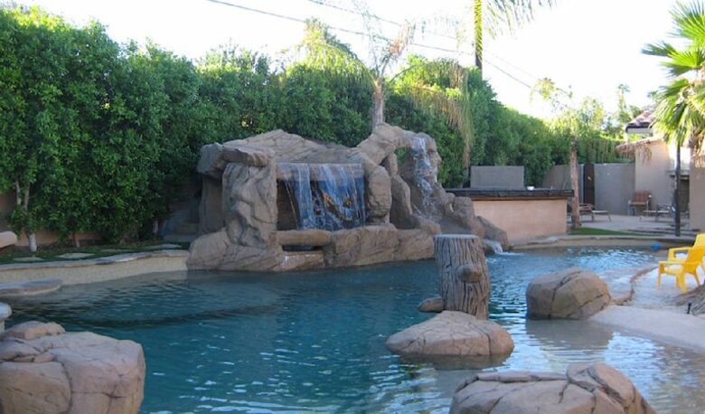 Warm Sands Estate with Lazy River- 4 NIGHT STAY - Palm Springs, California