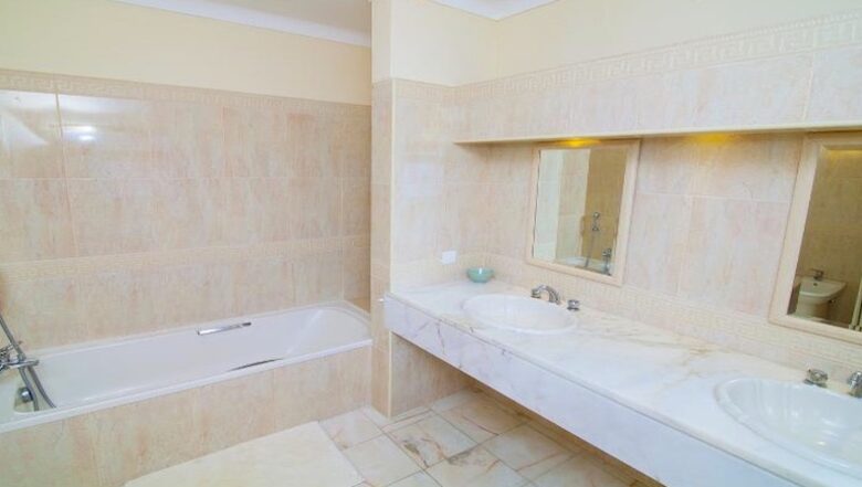 Casa Selatar - Quinta do Lago - Faro, Portugal