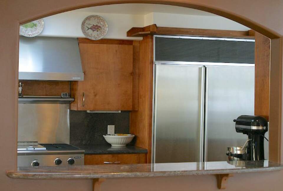 The Pool House on the Strand - Hermosa Beach, California