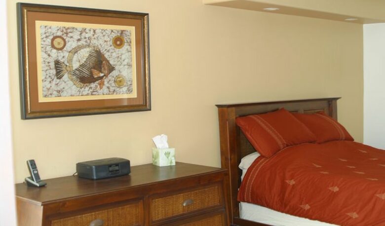 The Pool House on the Strand - Hermosa Beach, California