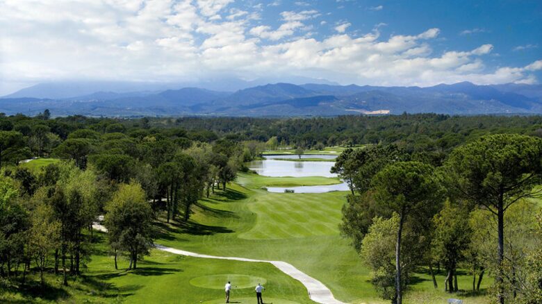 Course-side Villa - PGA Catalunya - Caldes de Malavella, Spain