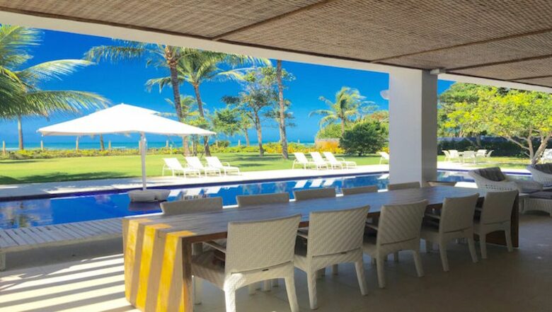 Beachfront Porto Seguro - Arraial D'Ajuda, Brazil
