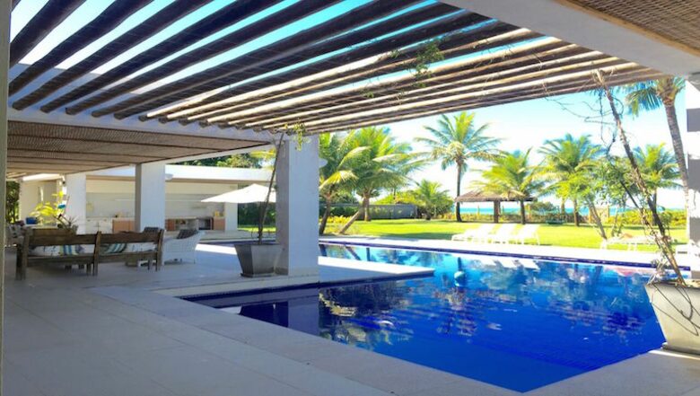 Beachfront Porto Seguro - Arraial D'Ajuda, Brazil