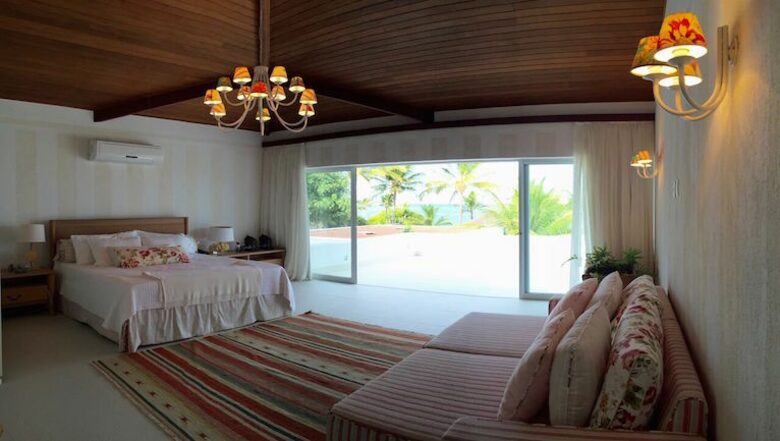 Beachfront Porto Seguro - Arraial D'Ajuda, Brazil