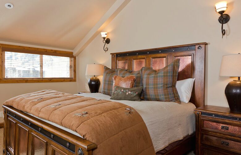 Queen Esther 2348 - Park City, Utah