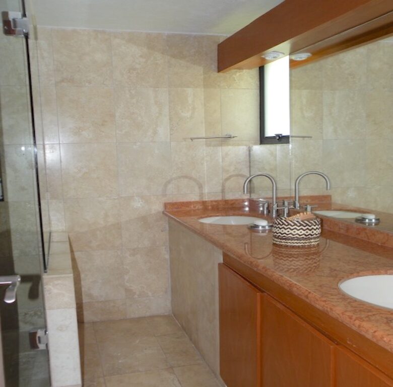 Villa Ganesh - Valle de Bravo, Mexico