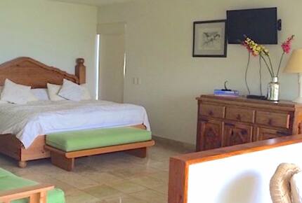 Villa Ganesh - Valle de Bravo, Mexico