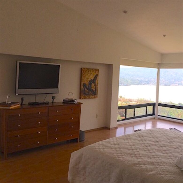 Villa Ganesh - Valle de Bravo, Mexico