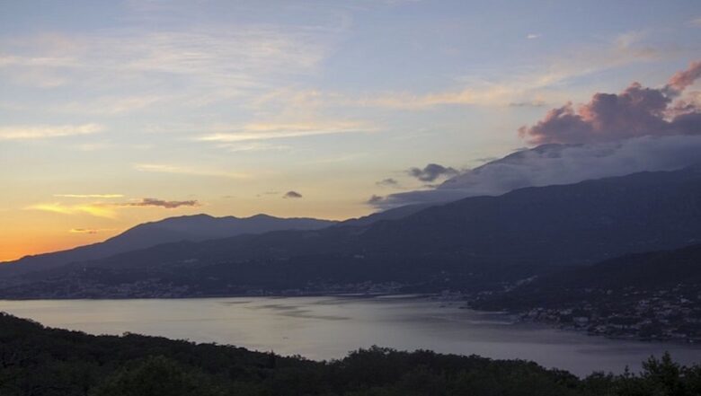 Luxury villa with stunning sea and mountain views - Krasici - Tivat, Montenegro