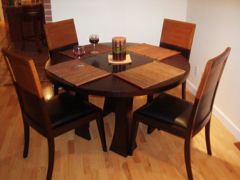 Euro Chateau - Easthampton, New York